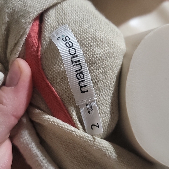 Maurices sweater top, cardigan- hoodie size XXL with roll tab sleeves - Picture 4 of 4
